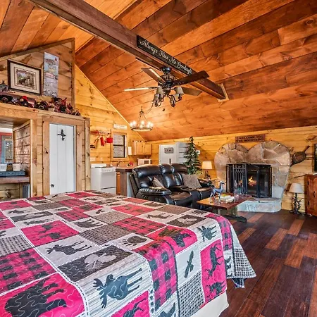 Bear Paw Bungalow